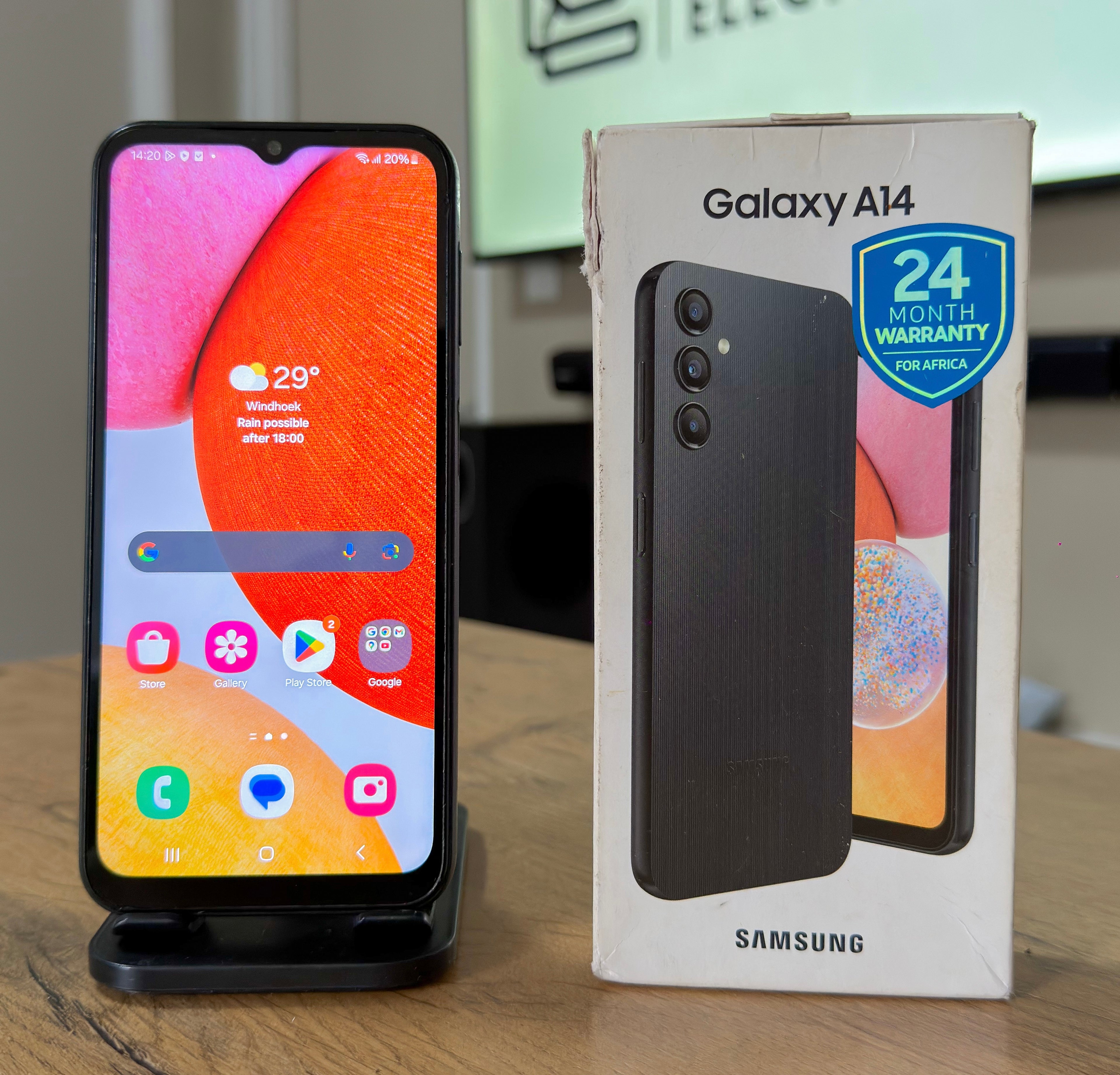 Pre-owned Samsung A14